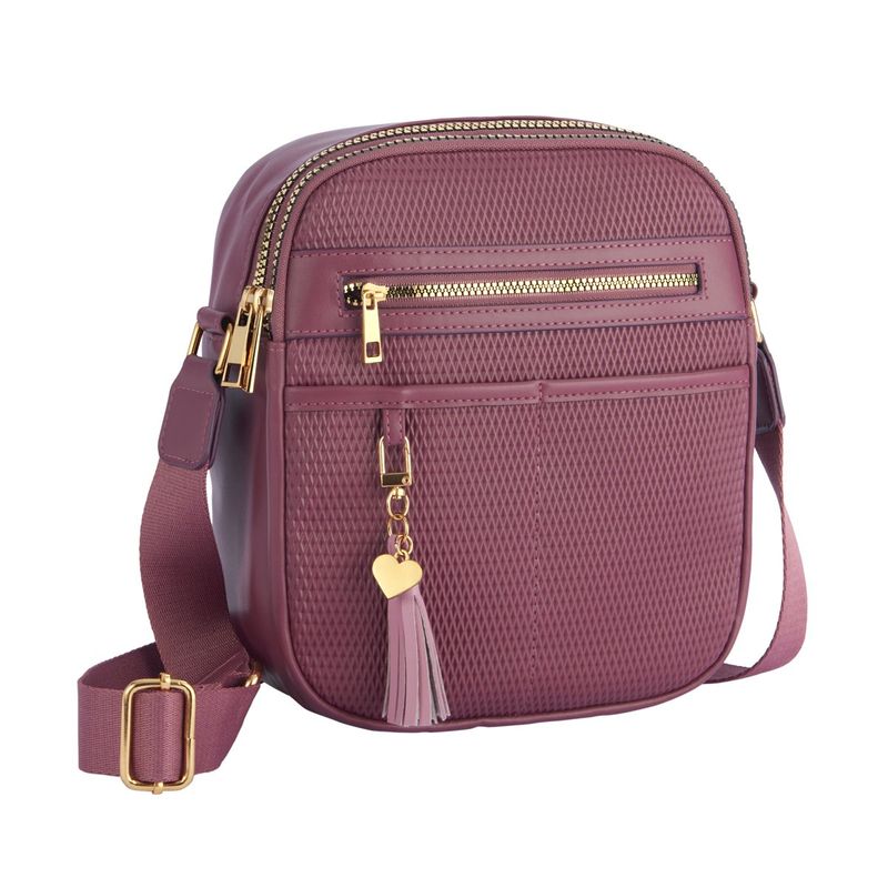 Bolso-para-mujer-Lottus-en-morado-con-compartimientos-bolsillos-y-colgante-decorativo.