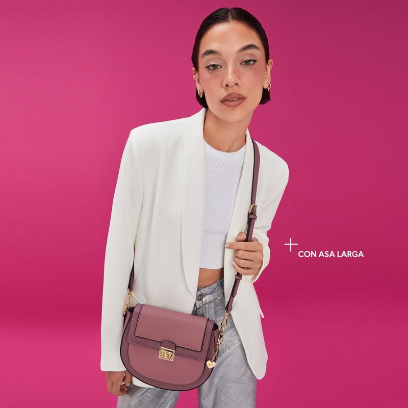 Bolso-para-mujer-rosado-tipo-cuero-asas-removibles-cierre-y-colgante-metalico--